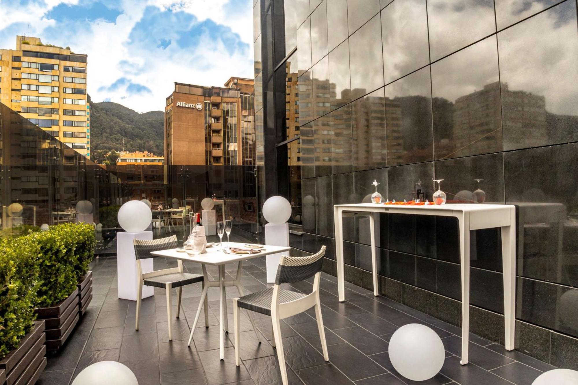 Hilton Bogota Hotel Exterior photo